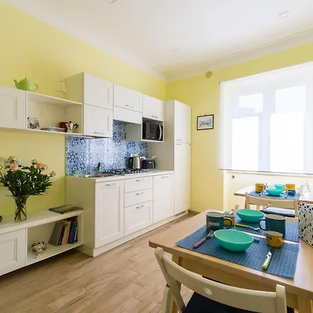 Casa Ela Bed & Breakfast *
