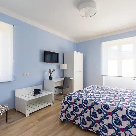 Casa Ela Bed & Breakfast