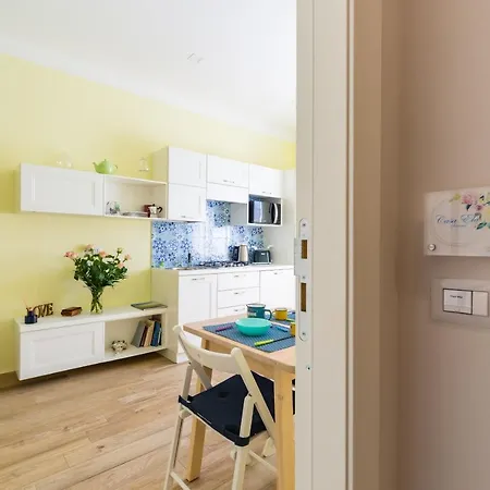Oda ve Kahvaltı Casa Ela 3*